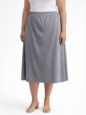 Baby O grey skirt. Size 16. In excellent condition
